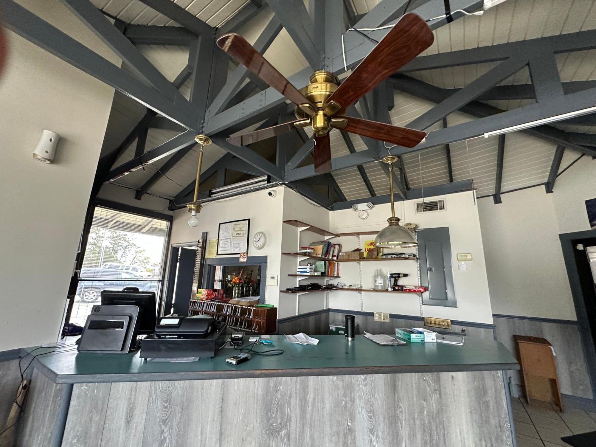 Colony Inn By Oyo Columbus Us-280 Εξωτερικό φωτογραφία