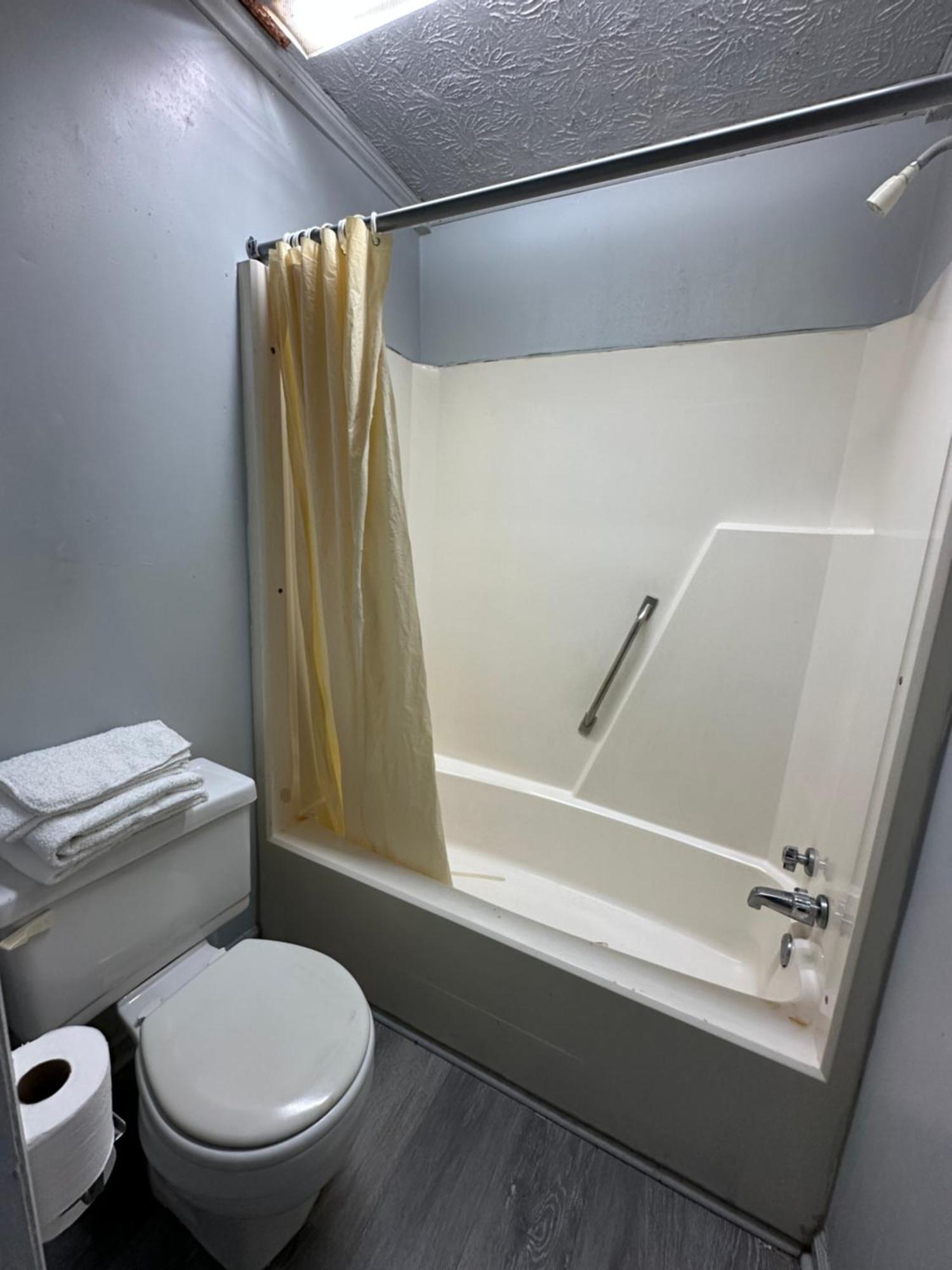 Colony Inn By Oyo Columbus Us-280 Εξωτερικό φωτογραφία